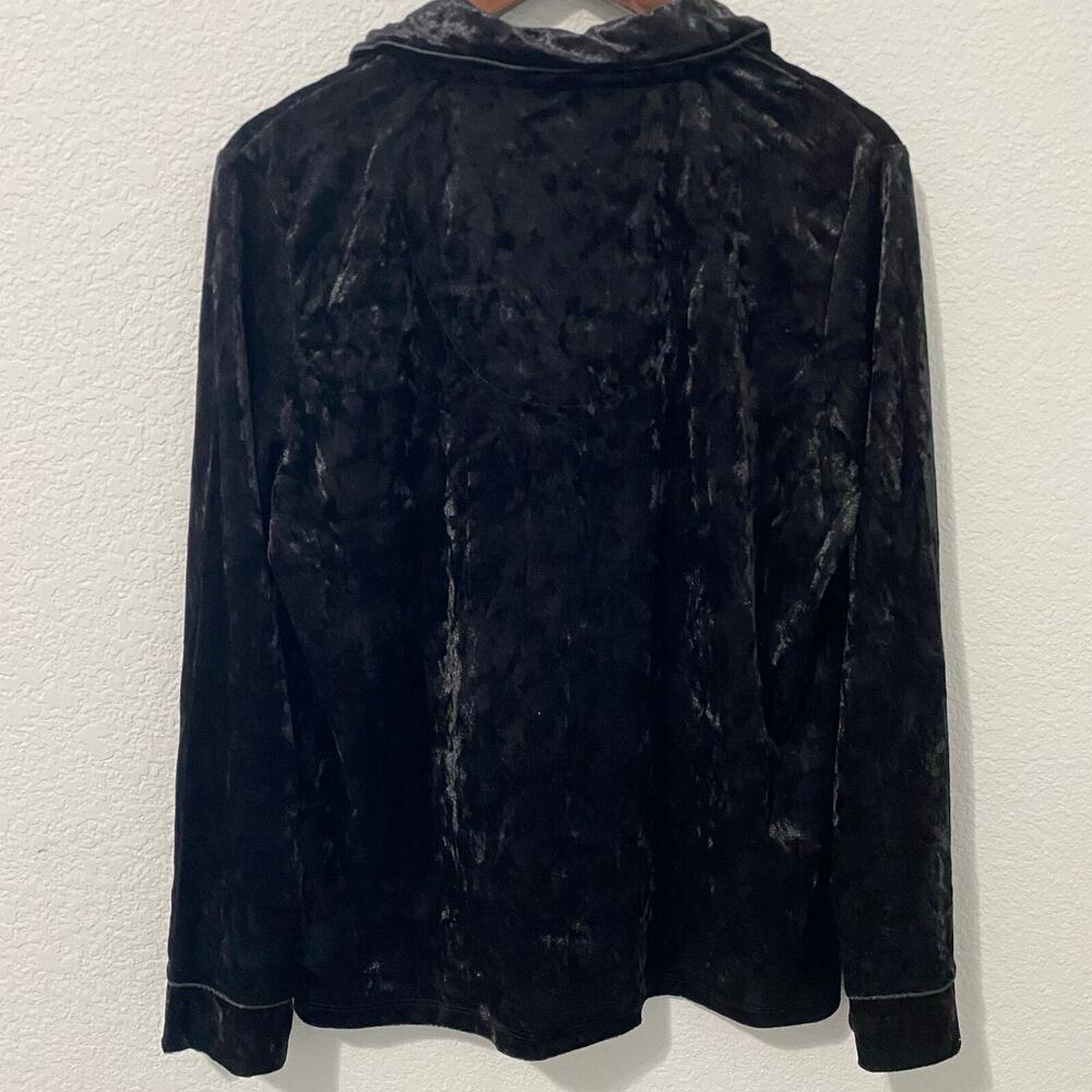 Nicole Miller New York Black Crushed Velvet Pajama Top Womens L NWT - Picture 2 of 10